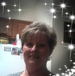 Meet your Posher, Elisa